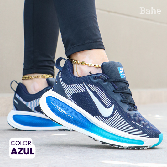 Tenis CityPulse ZoomX VOMERO 18 Y31