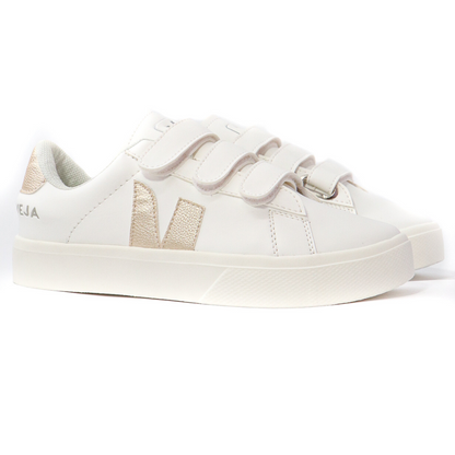 Tenis V-Recife ✨ Bahe Store